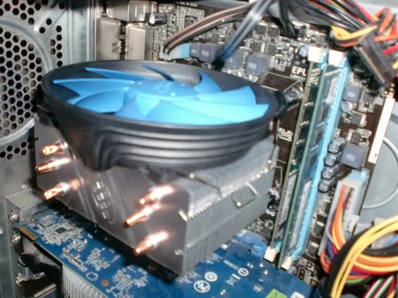 Deepcool gammaxx 200t. Deepcool gammaxx 300. gammaxx 300 днс. asus h81m-c кулер процессора.