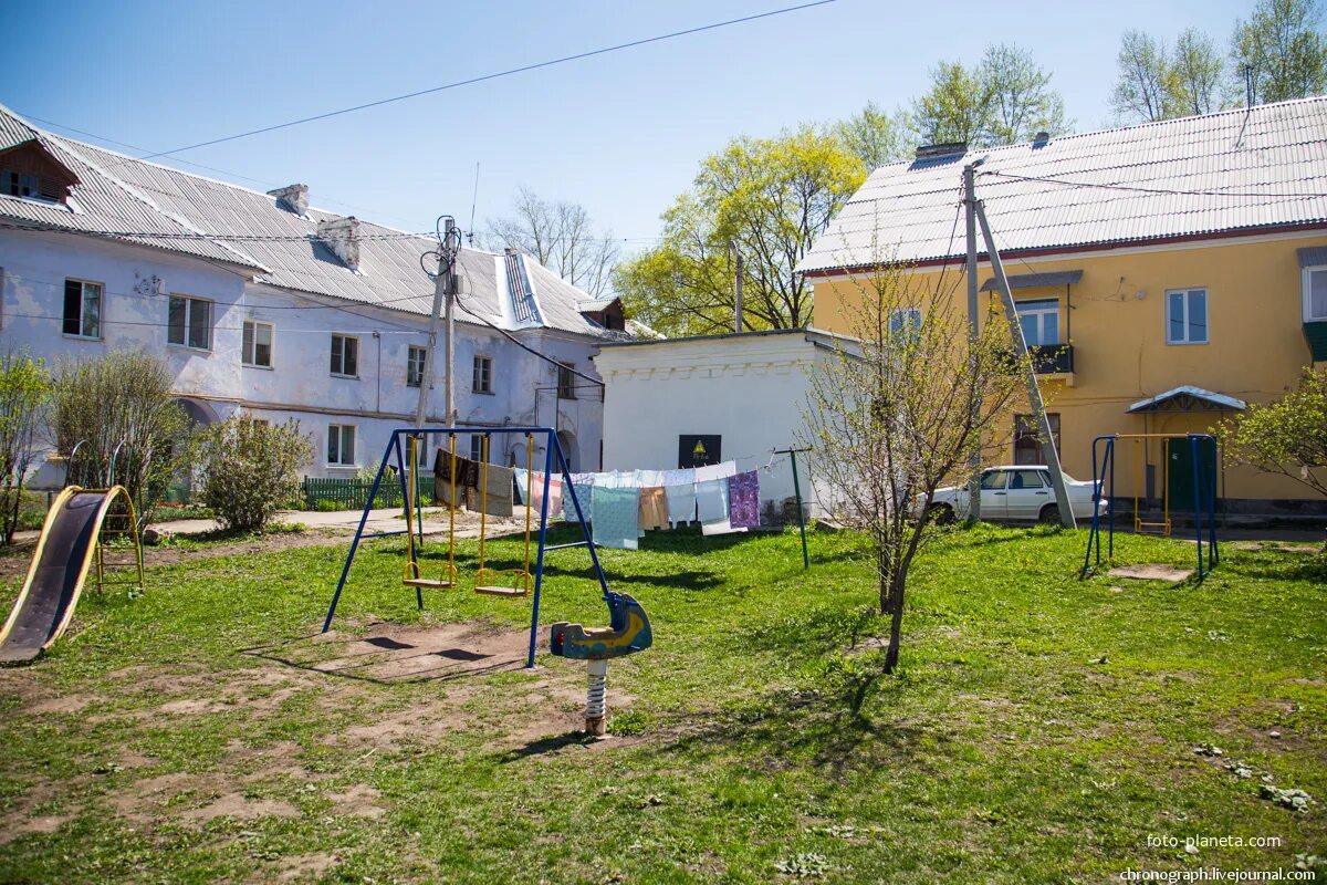 Гостевой дом "розовый дельфин". Уссурийск ул сельскохозяйственная 1. Жигулевск первомайская 23. Советская 23. Приморская 23 индекс.