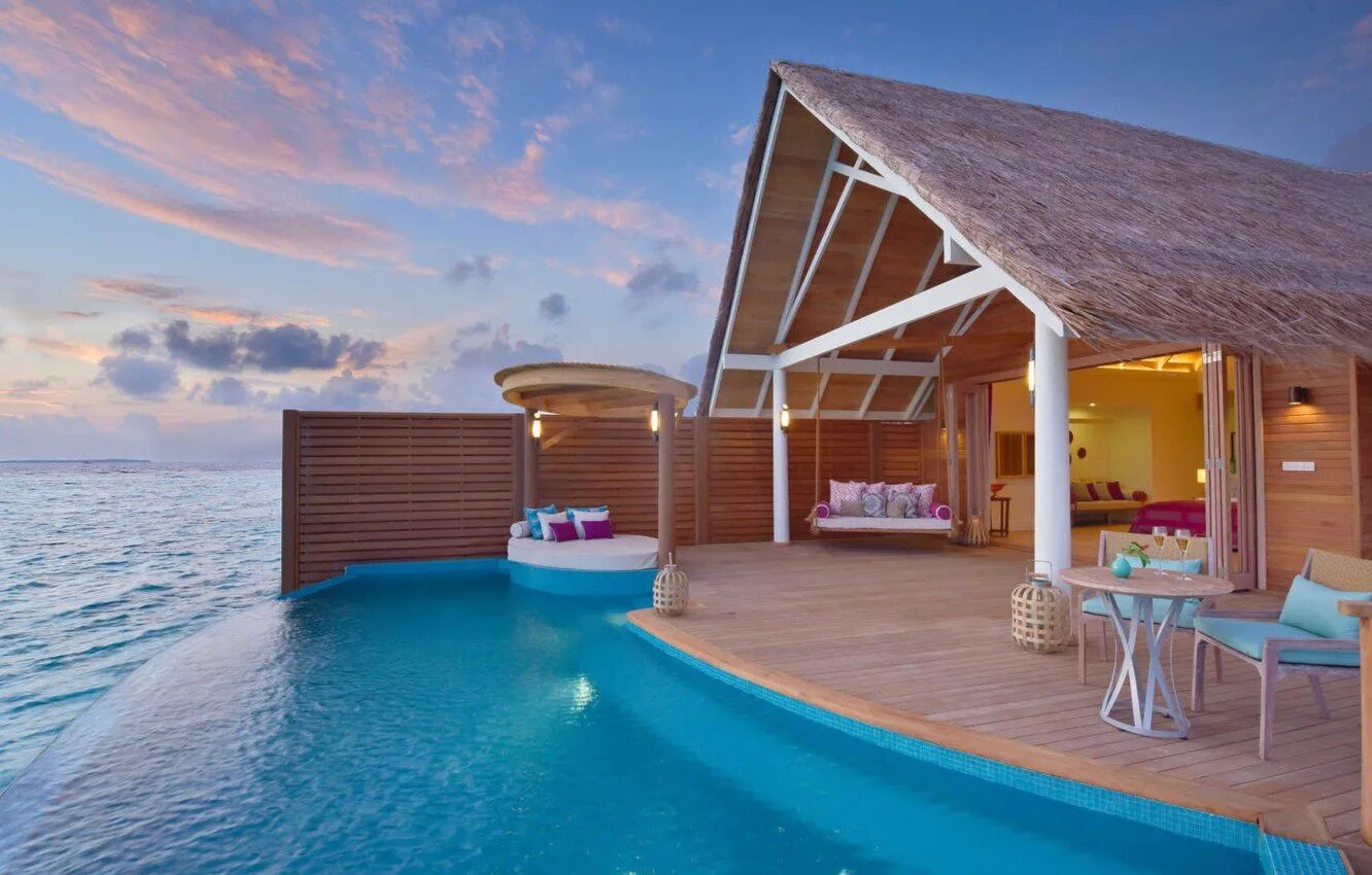Отдых на море вилла. Мальдивы хитхадху. Constance halaveli 5*. Milaidhoo island maldives 5*. Отдых на море вилла.