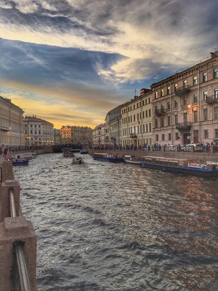 Санкт петербург улица канал грибоедова река фонтанка мост. Какой канал в петербурге. Зимняя канавка в санкт-петербурге. Какой канал в петербурге. Набережная канала грибоедова 72 санкт-петербург.