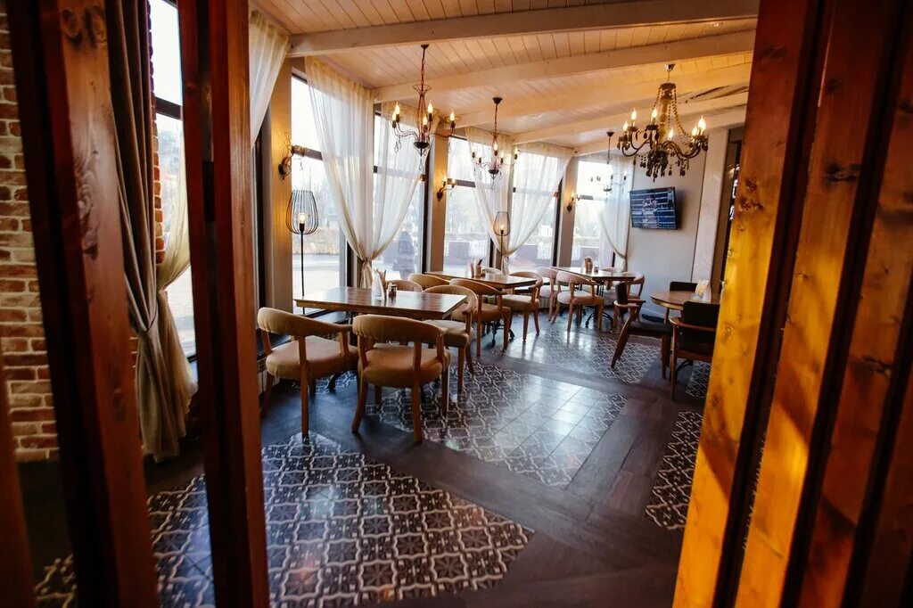 лизюкова 54а воронеж альтштадт. пивной ресторан альтштадт воронеж. кафе на маршака воронеж альтштадт. браухаус альтштадт. альтштадт север, воронеж.