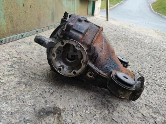 Главный редуктор вертолета ми 2 вр 2. 02. 5 дюймов. 02. Редуктор ми 8.