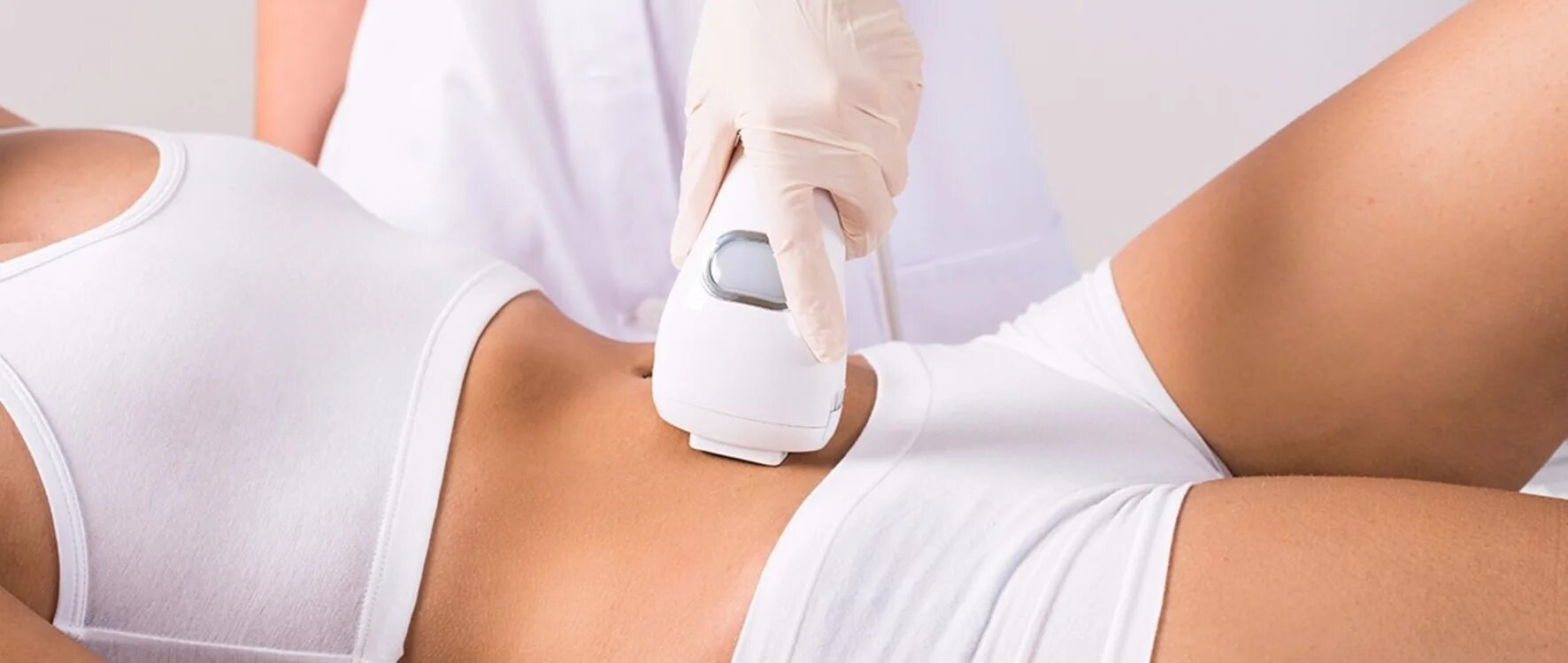 лечение стрий. лечение стрий. лечение стрий. микродермабразия растяжек. лазерная шлифовка растяжек.