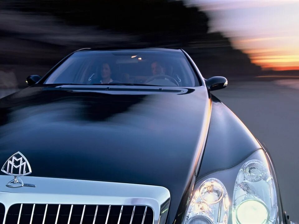 Где мой майбах. Maybach. Майбах. Майбах дрифт. Мерседес майбах эмблема.