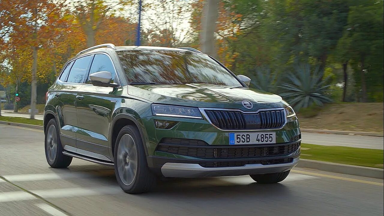 Руль шкода карок 2021. Skoda karoq 2018. Шкода карок 2021 год. 4 ат. Skoda karoq 2021.
