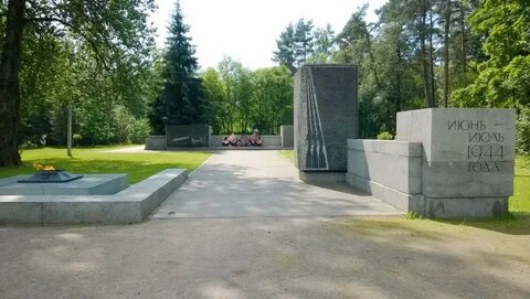 Ленинградские мемориалы