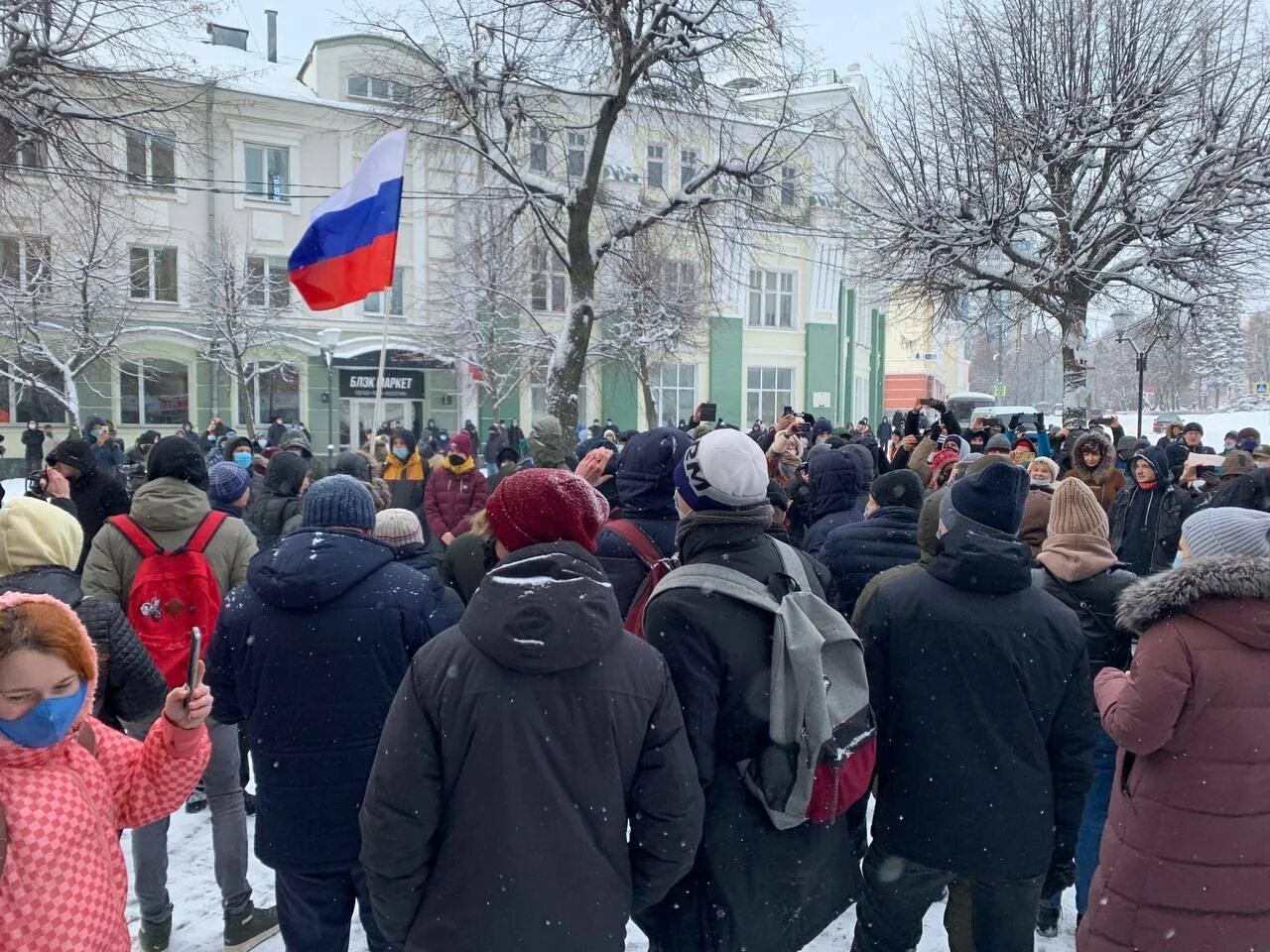 Хлопки в орле сегодня. Митинги в Орле сейчас. Митинг Навального в Орле. Новости Орел. Клычков на Болотной площади.