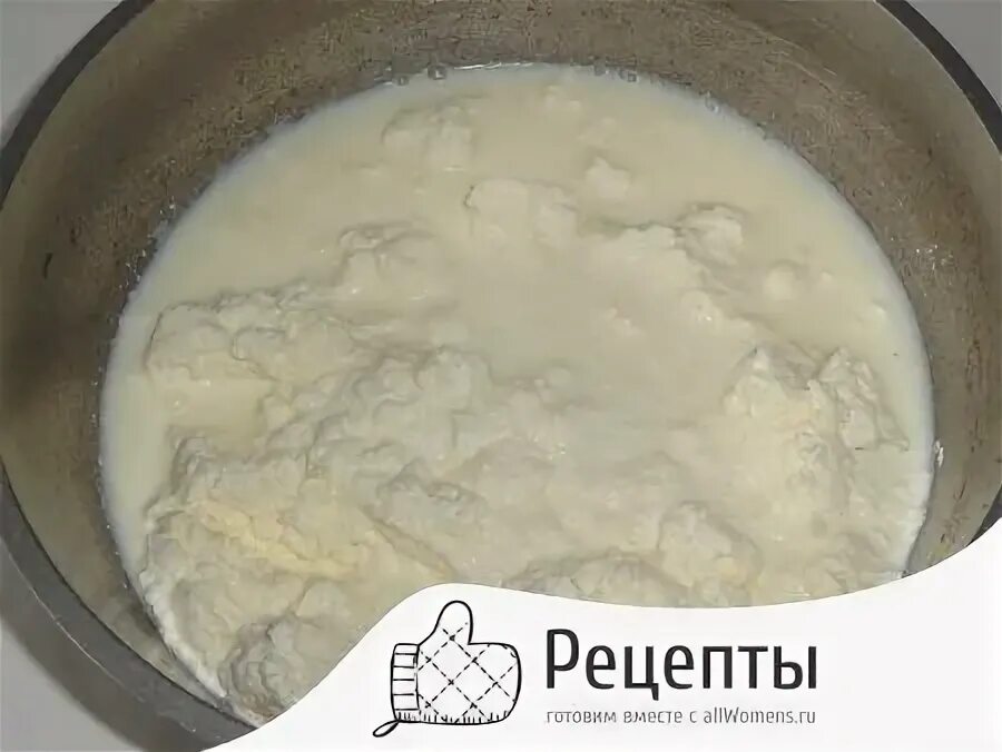 Кислотный творог. Как у зернистого творога сломать комки. Рецепт из старого творога. Рецепт из старого творога. Что приготовить из старого творога.