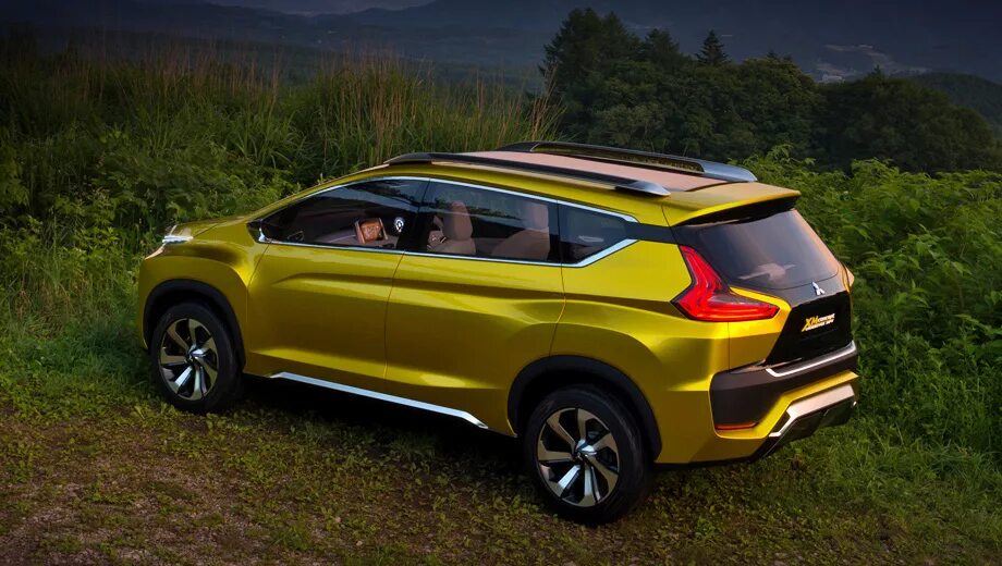 Mitsubishi expander - BestChehol.ru