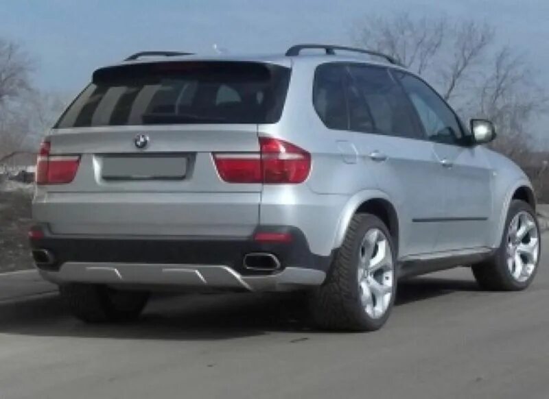 Задний бампер е70. Бмв х5 е70 дорестайлинг. задний бампер bmw x5 e70. бмв х5 е70 рестайлинг. bmw x5 e70 дорестайл.