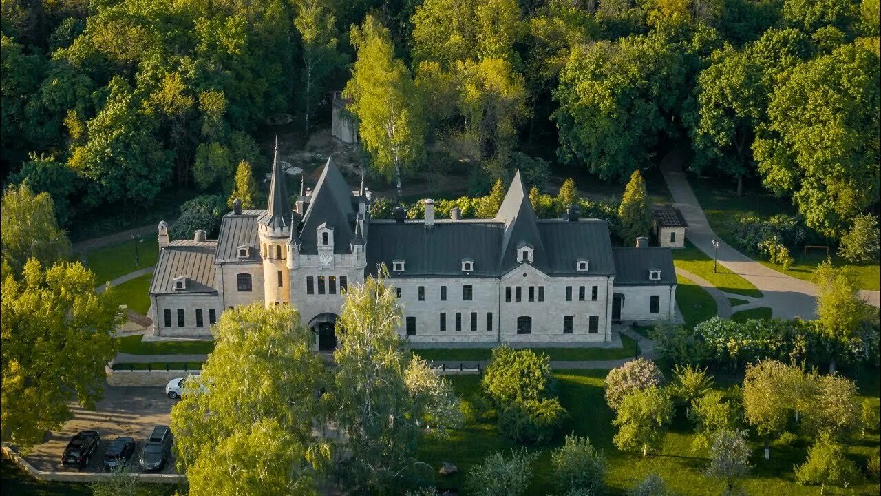 Кск тербуны. Усадьба Борки Липецкая. Село Борки замок Романовых. Усадьба Борки Борковский замок. Замок в Борках Липецкой.