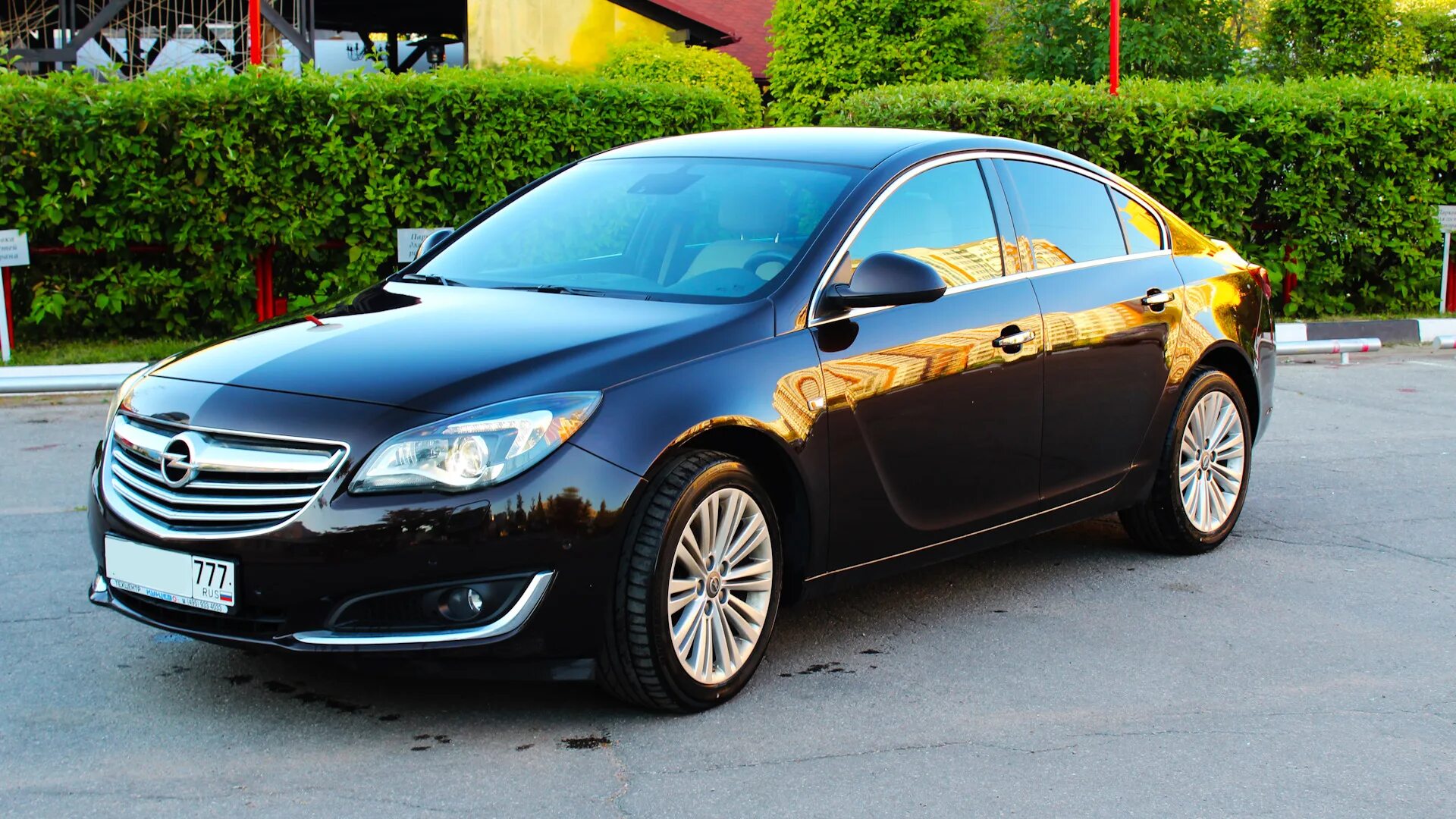 Opel insignia отзывы. Opel Insignia. Opel Insignia 2014. Opel Insignia 1. Опель Инсигния 2014.