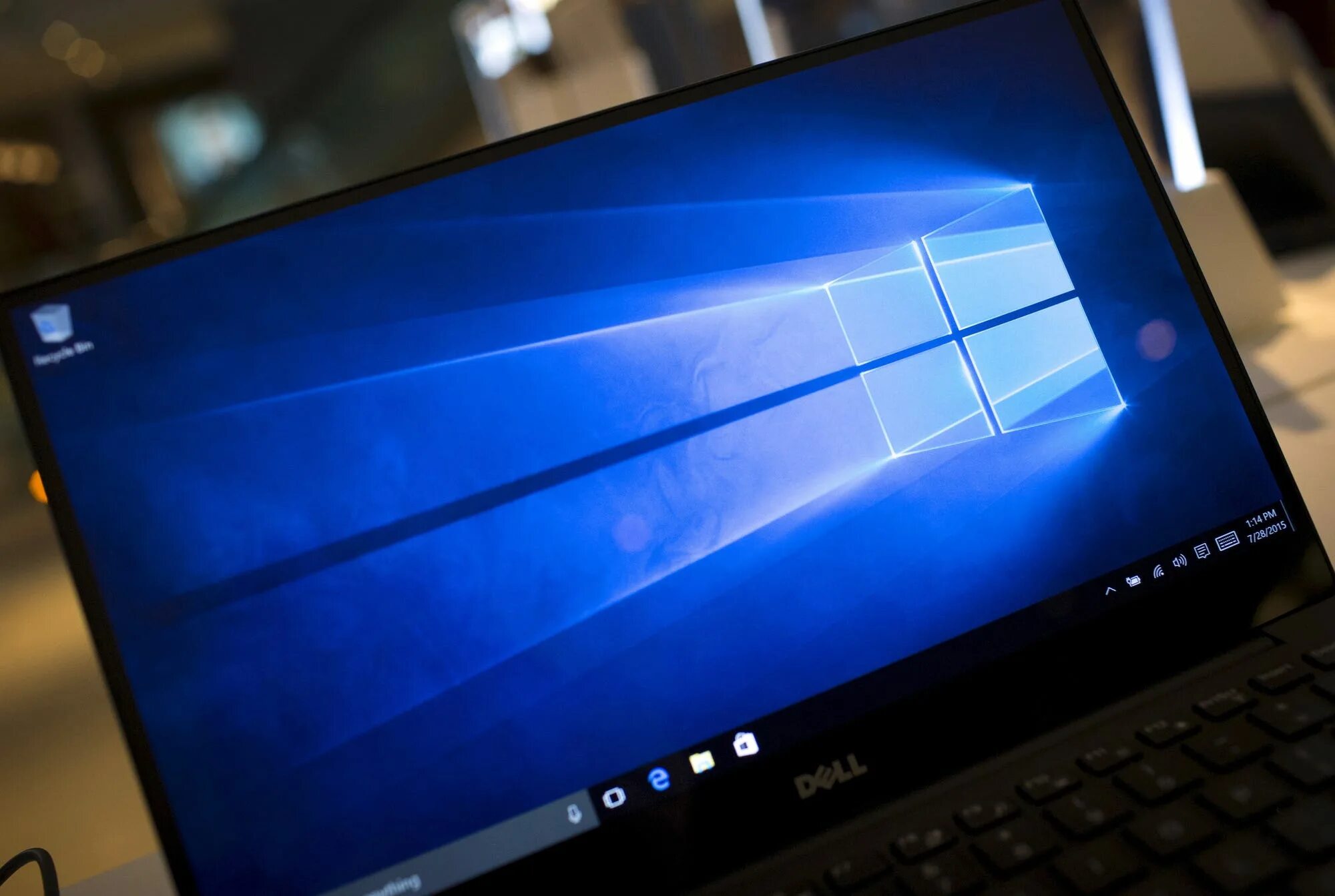 Новый компьютер 10 windows. Виндовс 10. компьютер виндовс 10. windows 10 на пк фото. сломанный виндовс 10.
