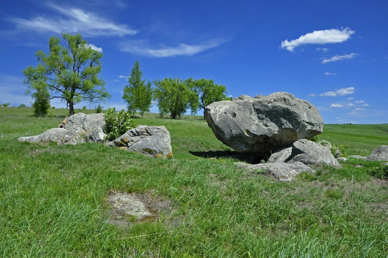 Город белозерск вологодской. Белозёрск – белоозеро. Белое озеро белозерск. Белоозеро город древней руси. Почему белоозеро перестал существовать.