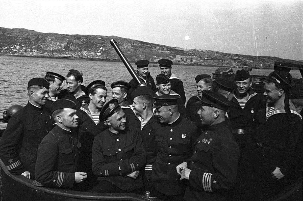 Моряки в годы великой отечественной войны. Северный флот 1941-1945. Матрос Северный флот 1941. Северный флот 1940. Северный флот командир подводной лодки.