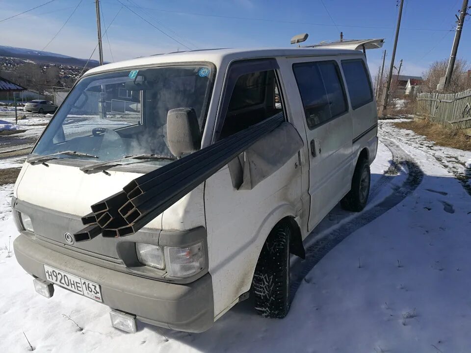 Mazda bongo brawny, 2003. Мазда бонго френди 1997 год. Мазда бонго микроавтобус 1995. Mazda bongo 1995 4wd. Мазда бонго дизель.