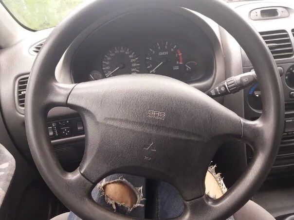 Китайская оплетка руля - Mitsubishi Carisma, 1,6 л, 2002 года своими руками DRIV
