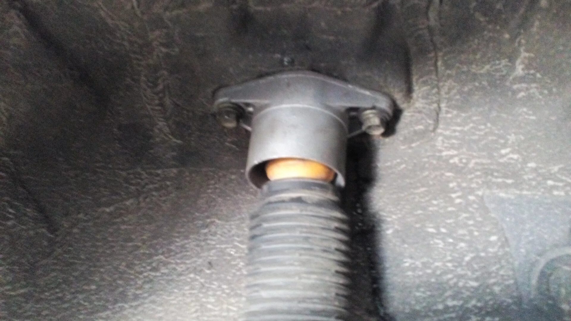 Hyundai i30 2010 подвеска. Как подтянуть рулевую рейку хендай ай 30. Хендай ай 30 подвеска. I40 стук в задней подвеске. Ключ для подтяжки рулевой рейки hyundai i30.