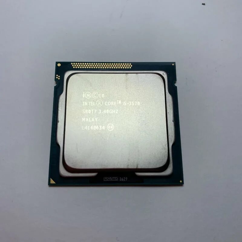 Intel r core tm i5 3570k. I5 3570. core i5 3570. i5-3570 есть у него ножки.