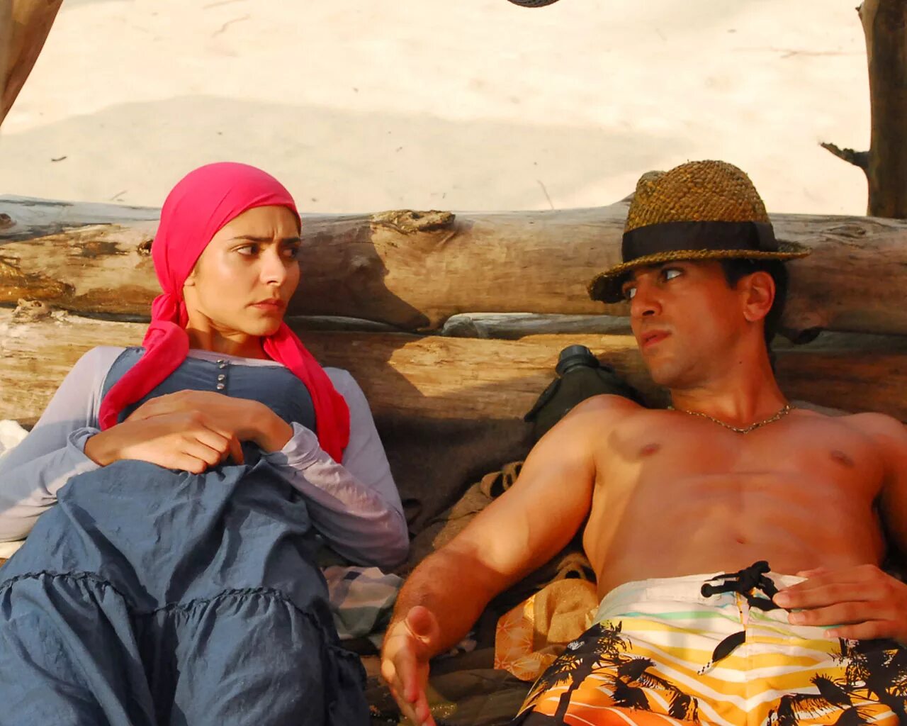 Кинои турки форси. Кинои турки форси. Феска султана османской. Империя кёсем 2. Кинои турки форси.