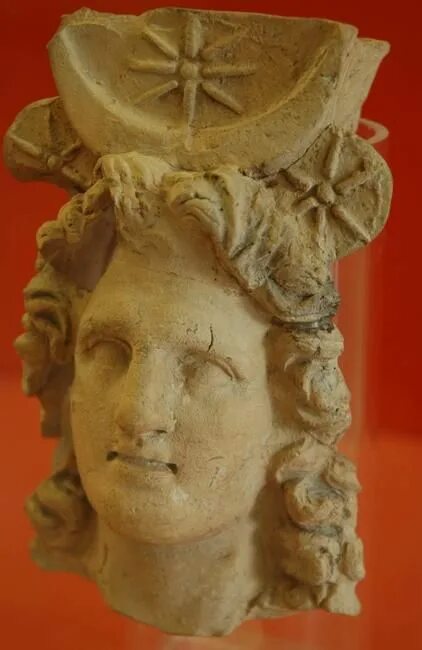 Александр македонский портрет. Птолемей из фильма александр. Зулькарнайн фильм. Бюст александра македонского в г. Alexander the making of a god.