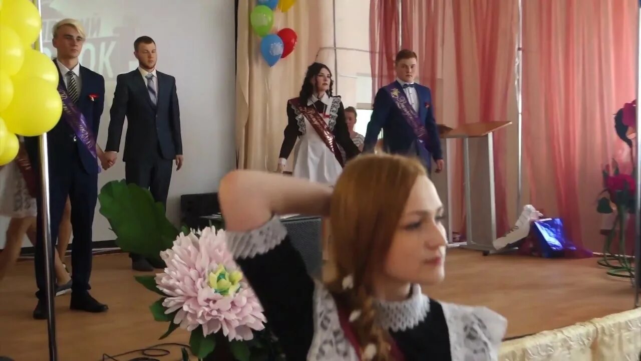 Лицей 57 прокопьевск учителя. 435 школа курортного района. Выпуск 2018 видео. Последний звонок медалисты. Выпуск 2018 рыздвяный.
