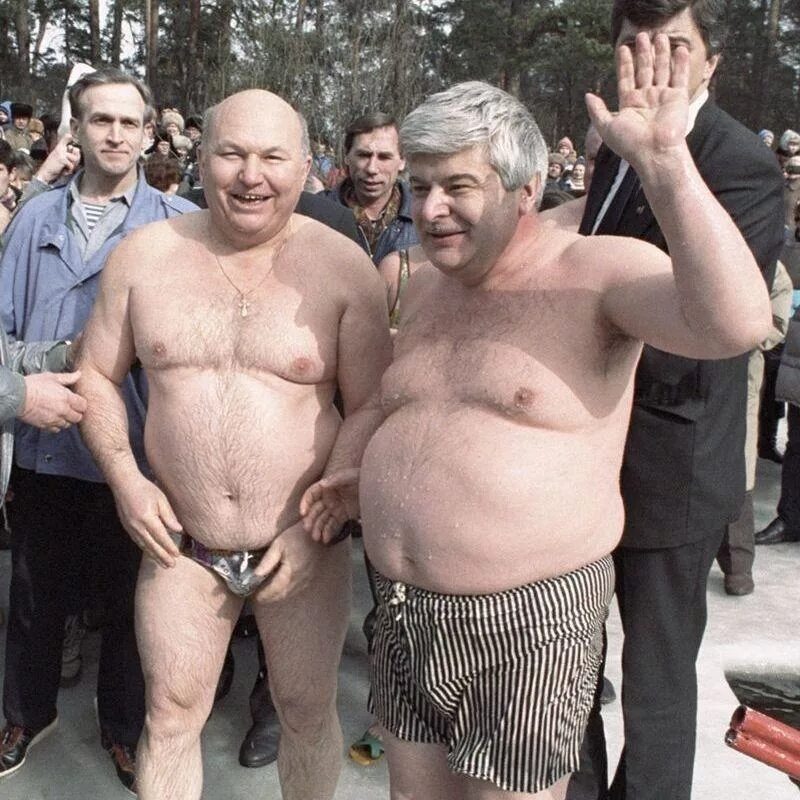 Парень с большим животом. Старый пузатый дед. Старый пузатый дед. Старый пузатый дед. Старый мужик.