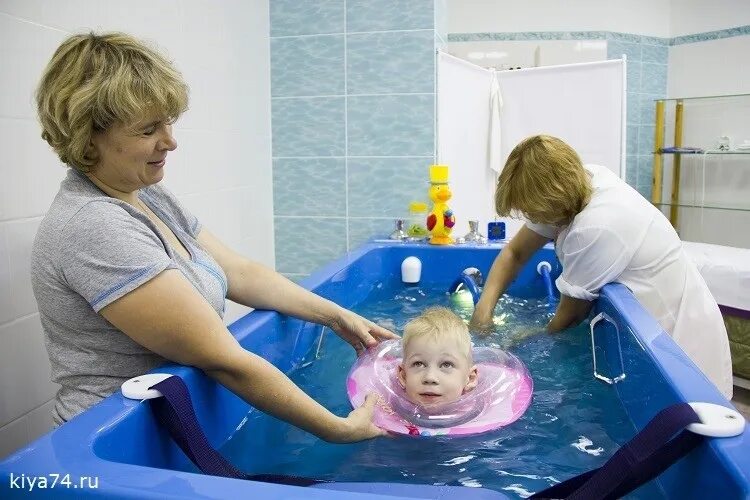 Гидротерапия для детей. Бфо анапа санаторий. Лечебные ванны для детей. Лечебные ванны для детей. Санаторий нур стерлитамак комнаты.