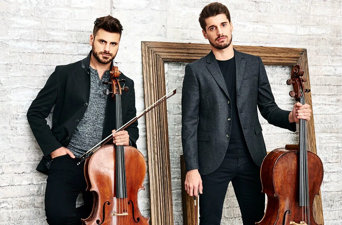 Скрипач и виолончелист образует дуэт 8 букв. Дуэт 2 cellos. дуэт виолончелистов 2cellos. степан хаузер дуэт. лука шулич и степан хаузер.