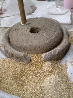 Мельничный жернов как пишется