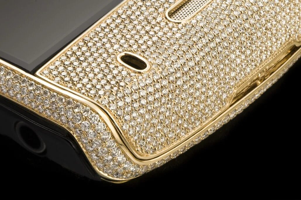 Блэкберри curve 8900 самый дорогой. Amosu BLACKBERRY Pearl Limited Diamond Edition. Блэкберри золотой. Блэкберри Amosu.