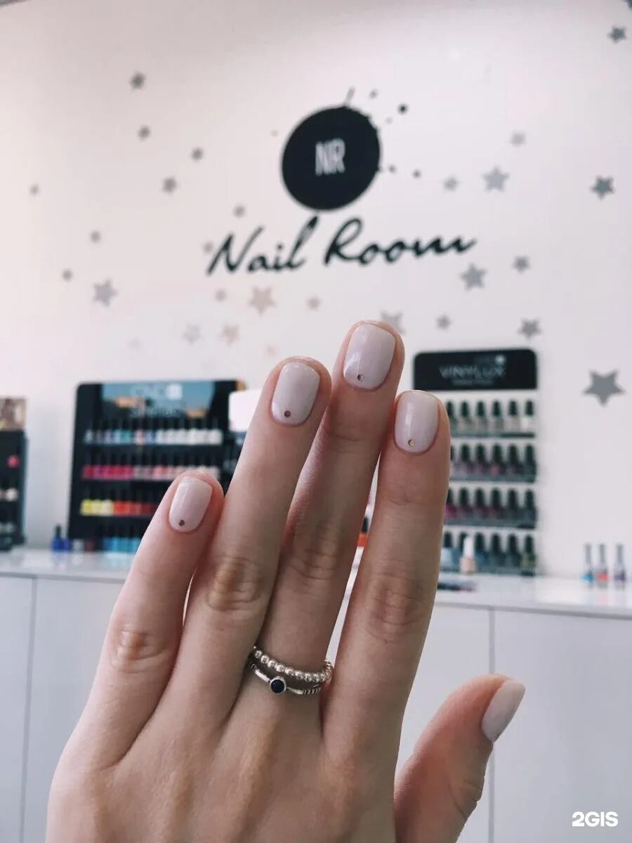 Маникюр рум. Ногти room. nail room логотип. комната маникюра лого. маникюр с надписями зара.