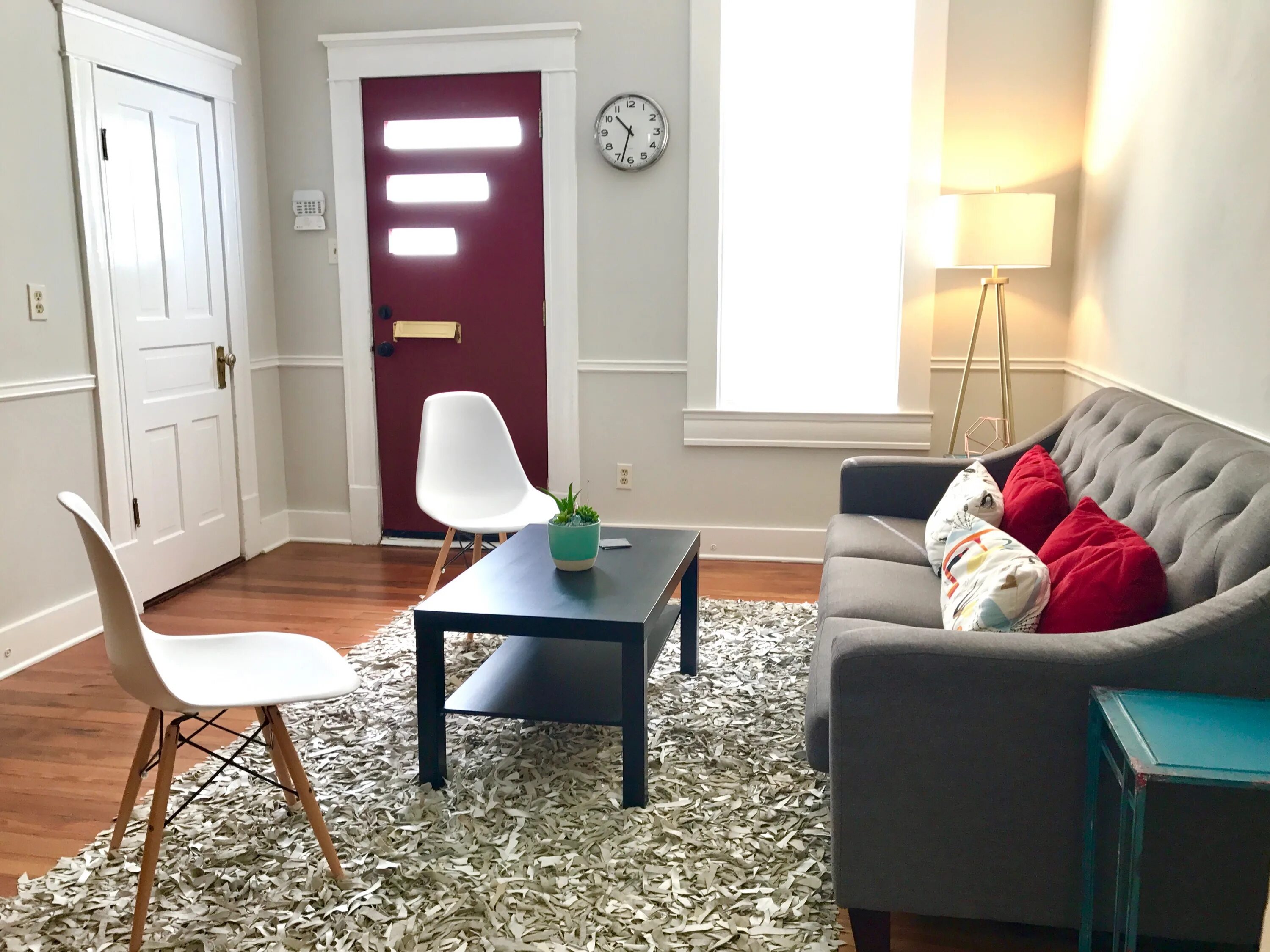 Психологический кабинет. World's brightest room. Chemotherapy room design. Кабинет психолога дизайн. Therapist room.