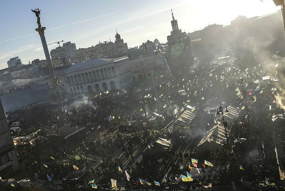 Чем закончился майдан. Майдан вид сверху. Площадь Майдана вид с земли.