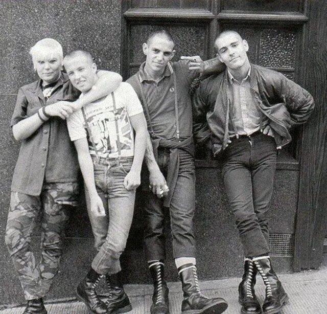 Скинхед 2. Одежда Skinhead Англия 70. Скинхеды Англии 70х. Skinhead 1960. Скинхэд субкультура.