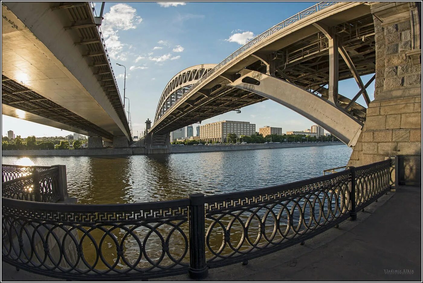 Виды мостов. Андреевский мост ТТК. Москва, Андреевский и Краснолужский мосты. Мост Москва река. Мосты Москва реки в Москве.