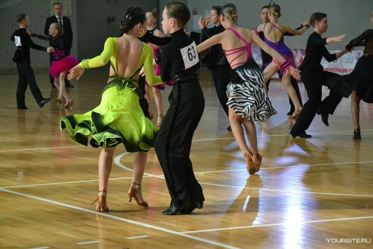 Спортивные танцы. Спортивные танцы соревнования. Бальные танцы. Бальные танцы Пермь.