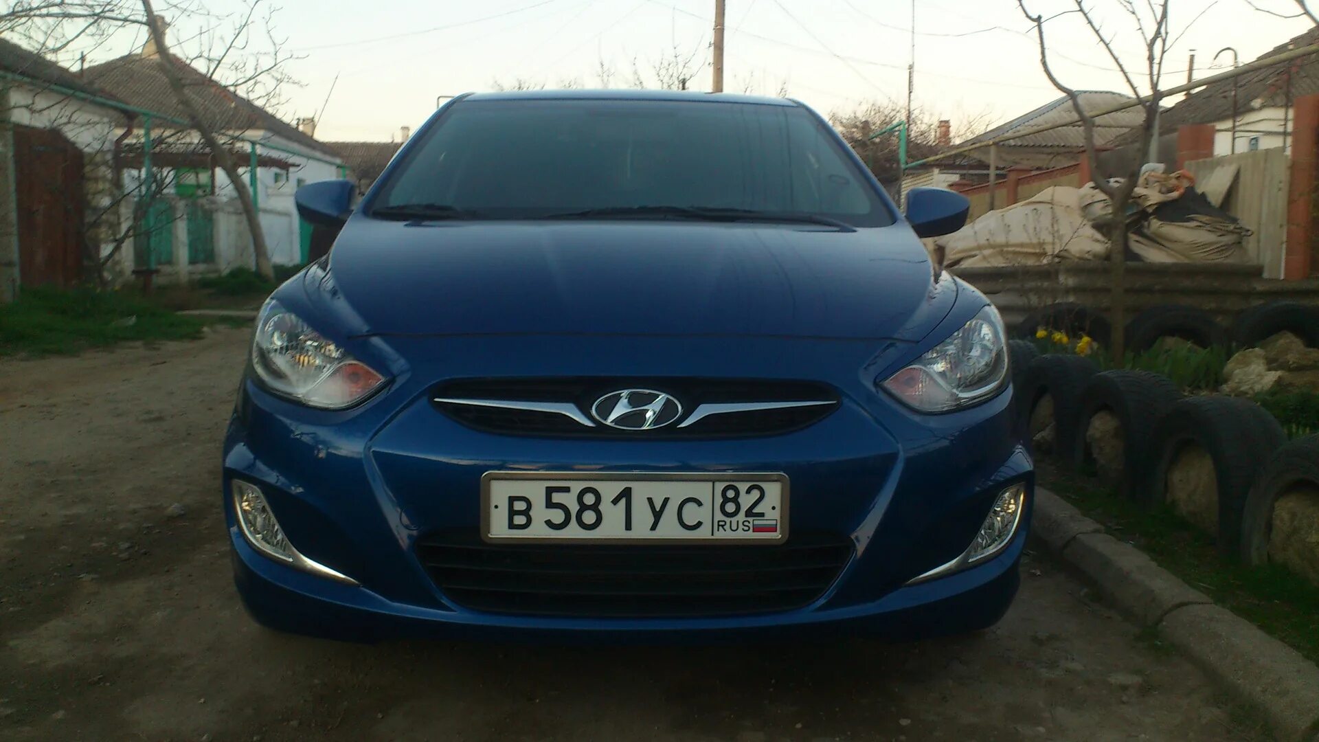 Фары solaris 2011. Solaris 1 дорестайлинг. хендай солярис 1 дорестайлинг. реснички на hyundai solaris. антихром солярис 1.