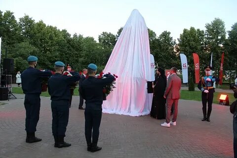 Торжественное открытие памятника