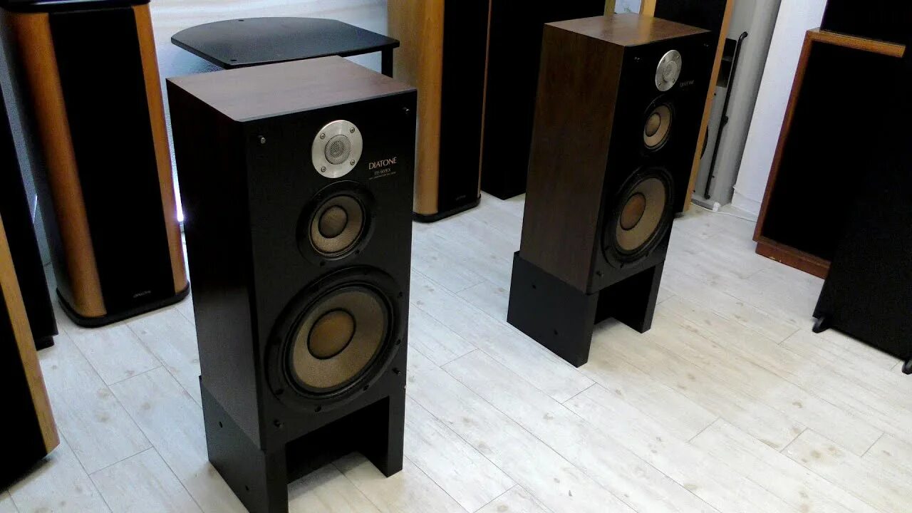 Jbl lx 2005. Jbl lx 2005