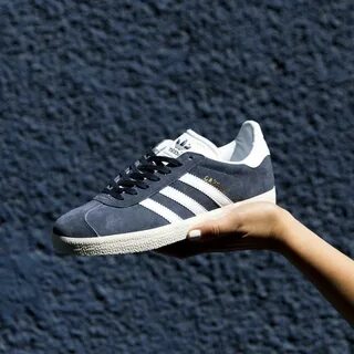 Adidas gazelle x dorophy tang chalk