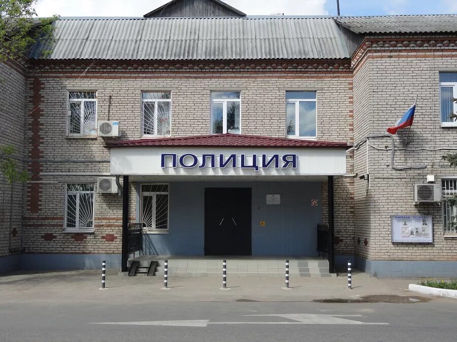 Здание милиции фото Шок! На рабочем месте погиб участковый из полиции Бердска