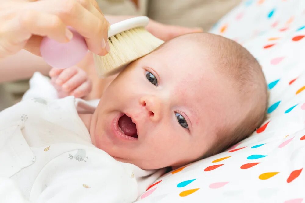 Baby look. Good baby look. Good baby look. Baby girl sepia. Себорейные корочки у новорожденных.