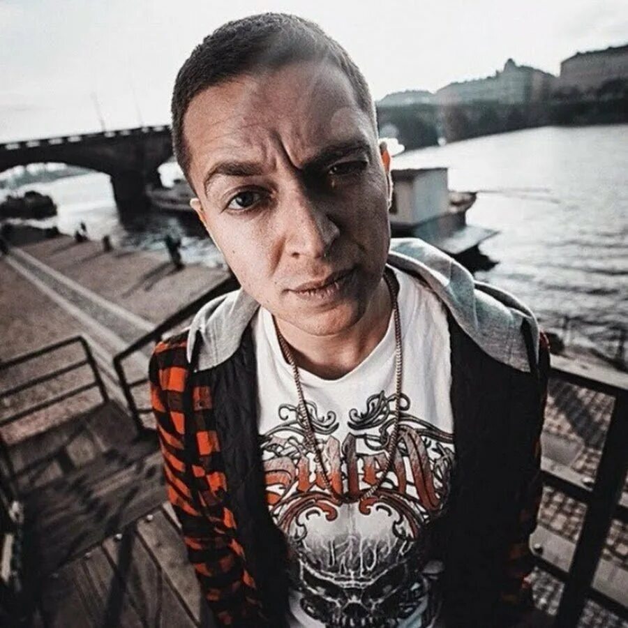 Мс оксимирон. Oxxxymiron.