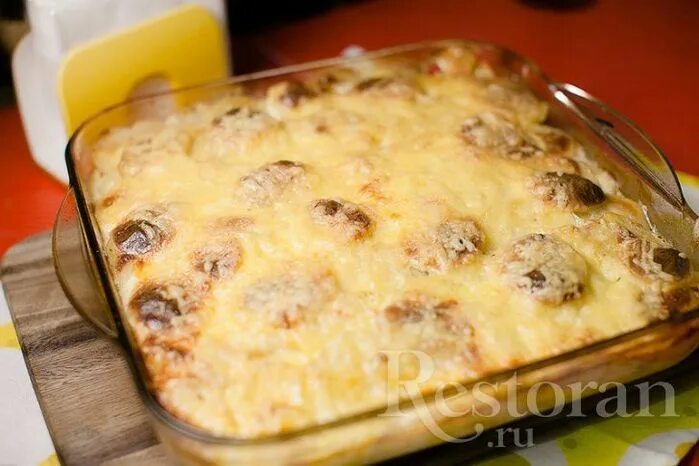 Запеканка картофельная с фаршем в духовке с сыром. Запеканка картофель с домашним фаршем. Картофельная запеканка с фаршем. Запеканка картофель с домашним фаршем. Запеканка картофель с домашним фаршем.