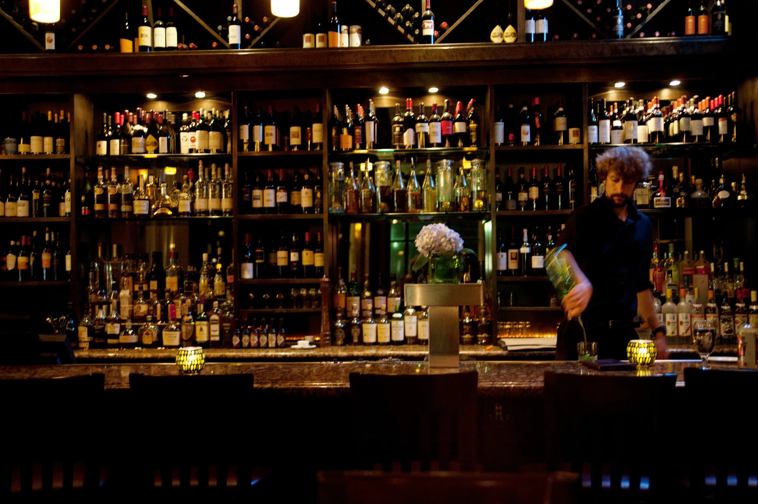 Бары работающие ночью. Рейд в санкт петербурге в баре. Бар это общепит. Рестораны тасс. Работа заведений в москве.