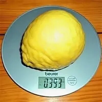 Вес 1 лимона. Вес среднего лимона. Вес среднего лимона с кожурой. Вес одного среднего лимона. Лимон вес 1 шт.