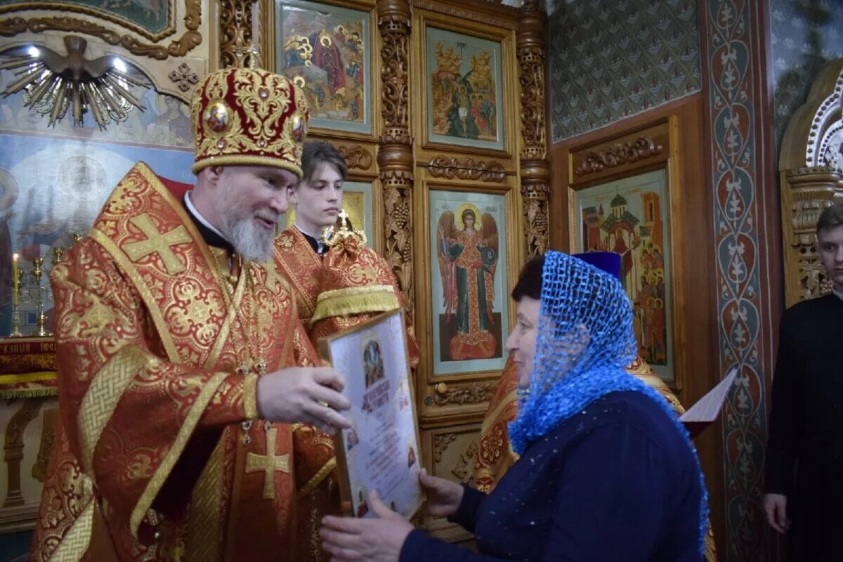 Вечерняя служба в пятницу. Богослужение в Кунгуре в пятницу 22 года.