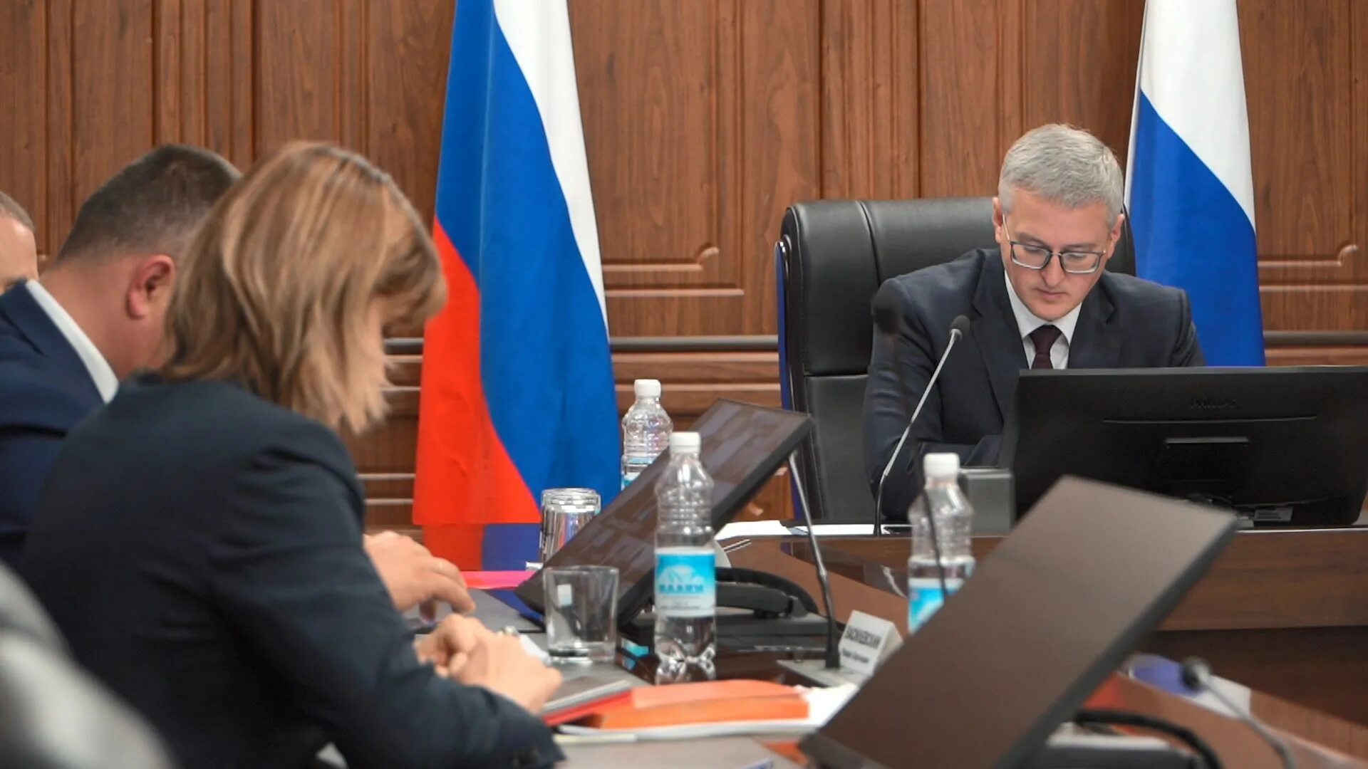 Оперативное совещание. Камчатка работодатель. Б. Камчатка работодатель. Камчатка туризм.