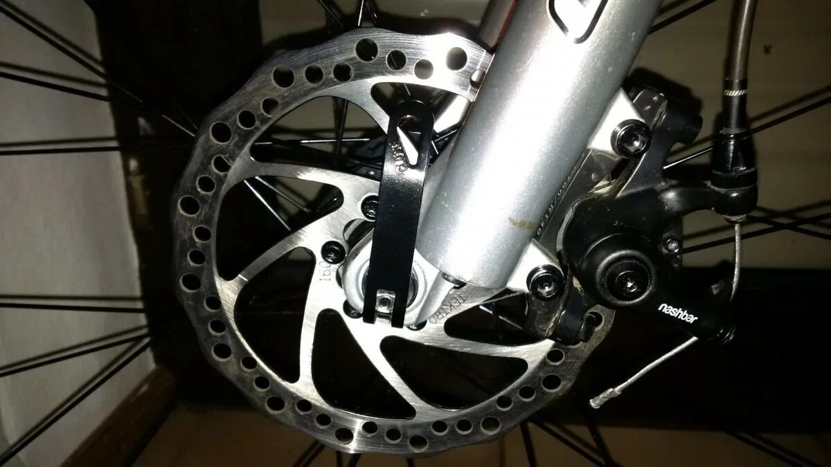 Shimano Center Lock Bremsscheiben montieren - YouTube